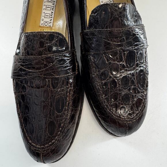 Vintage Womens Saks Fifth Avenue Folio Brown Genuine Crocodile Loafer, Sz. 6.5M - Picture 2 of 8